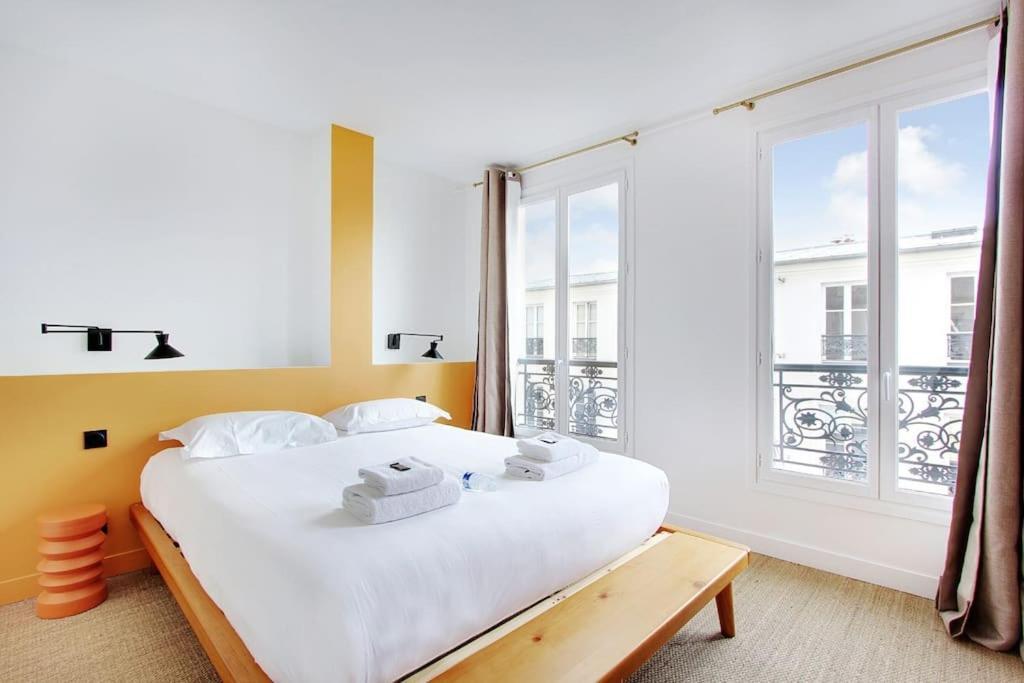 Amazing Apartments In Chatelet - Rivoli Париж Екстериор снимка