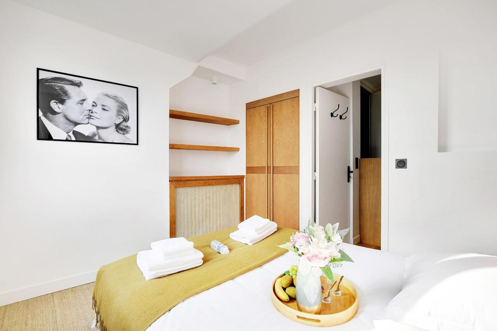 Amazing Apartments In Chatelet - Rivoli Париж Екстериор снимка